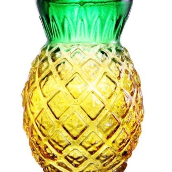 Pineapple Shaped 16 oz glass set (2) - Picture 2 of 8